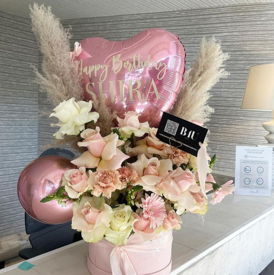 BALLOONS+FLOWERS