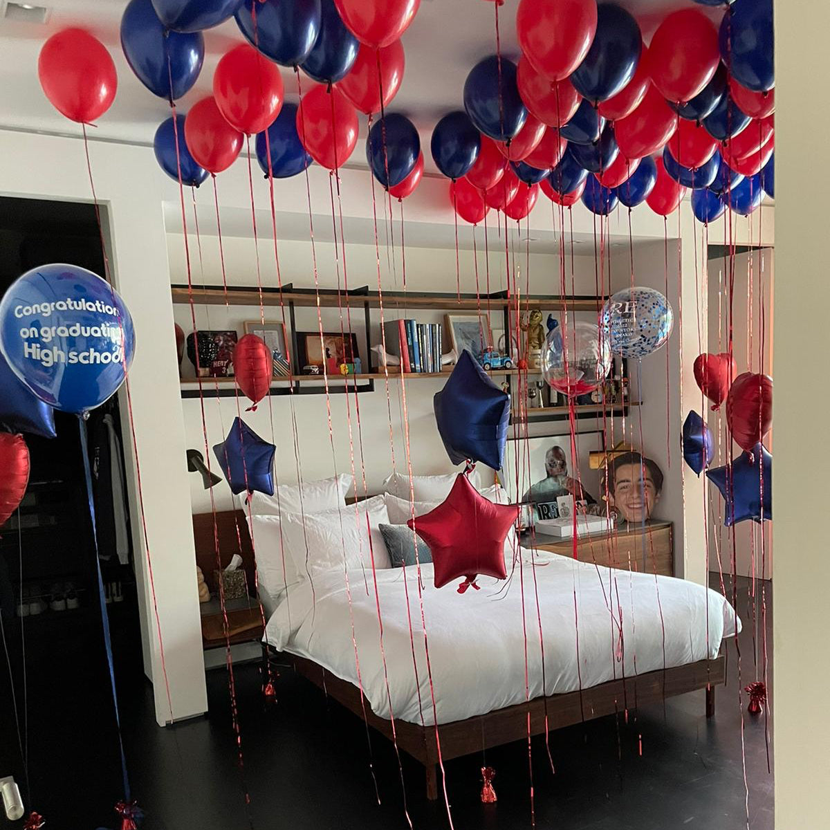 Grad Room Decor