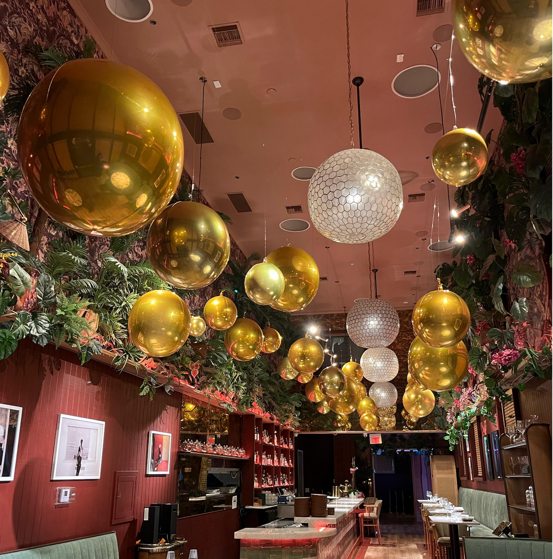 New Year’s Eve Decor Across Miami’s Most Iconic Venues ✨