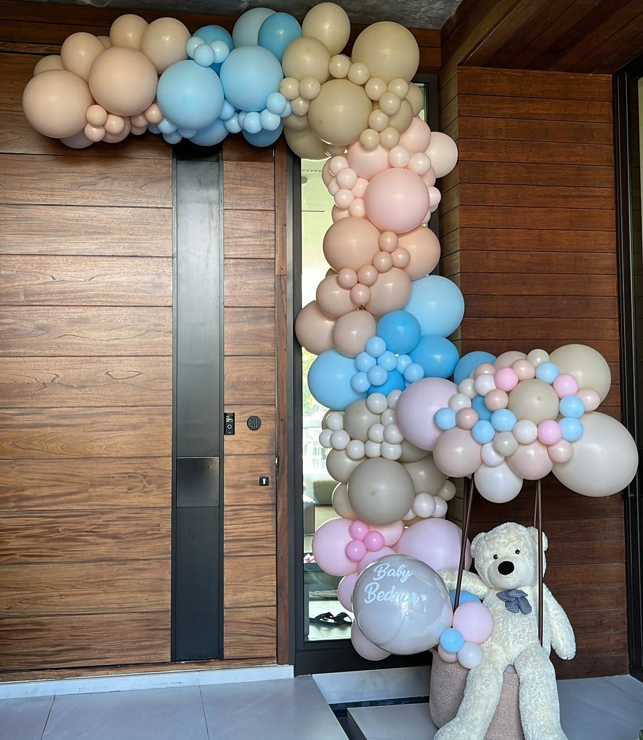 BALLOON GARLANDS, ARCHS & COLUMNS