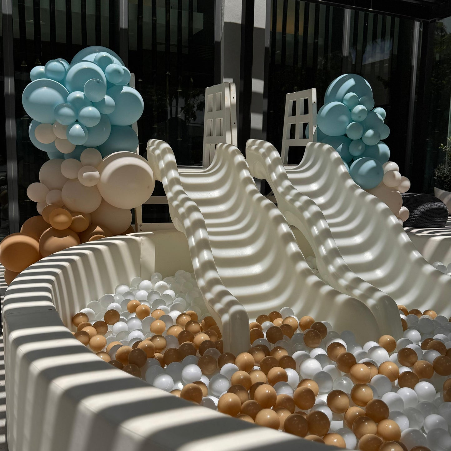 Balloon Garland