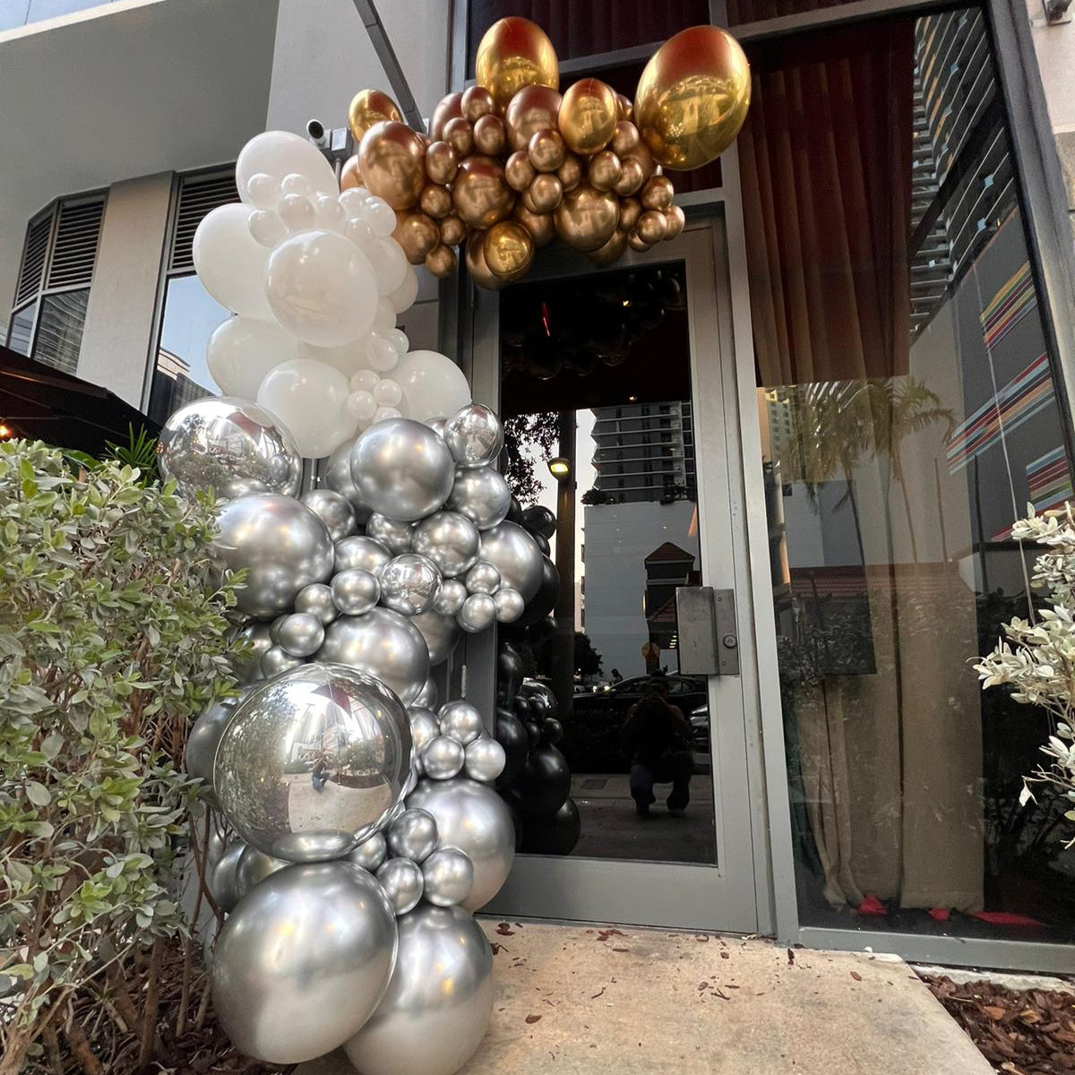 Balloon Garland