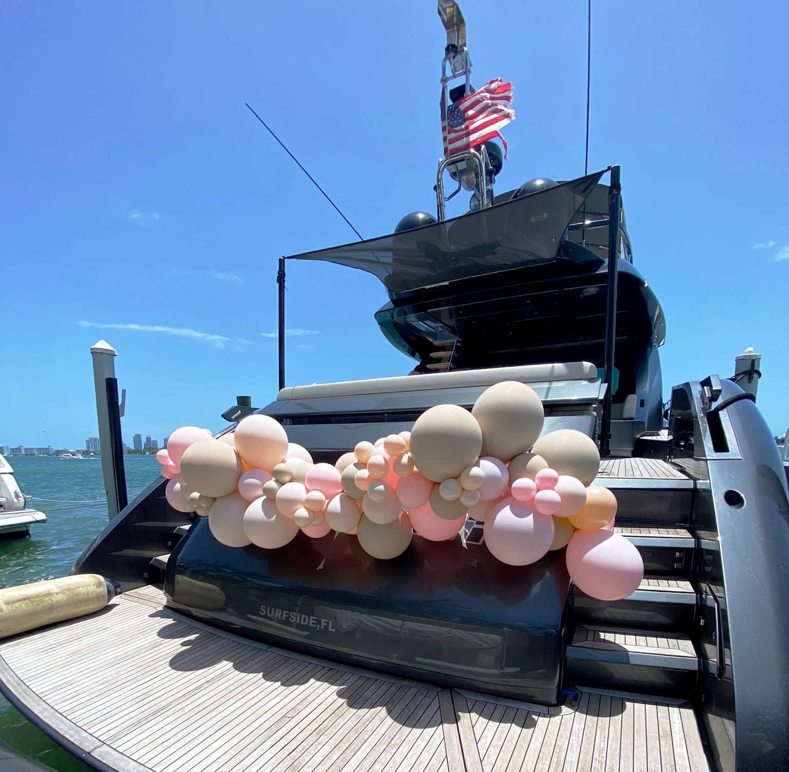 Nautical Adventure - Balloons Box - Miami Party Decor